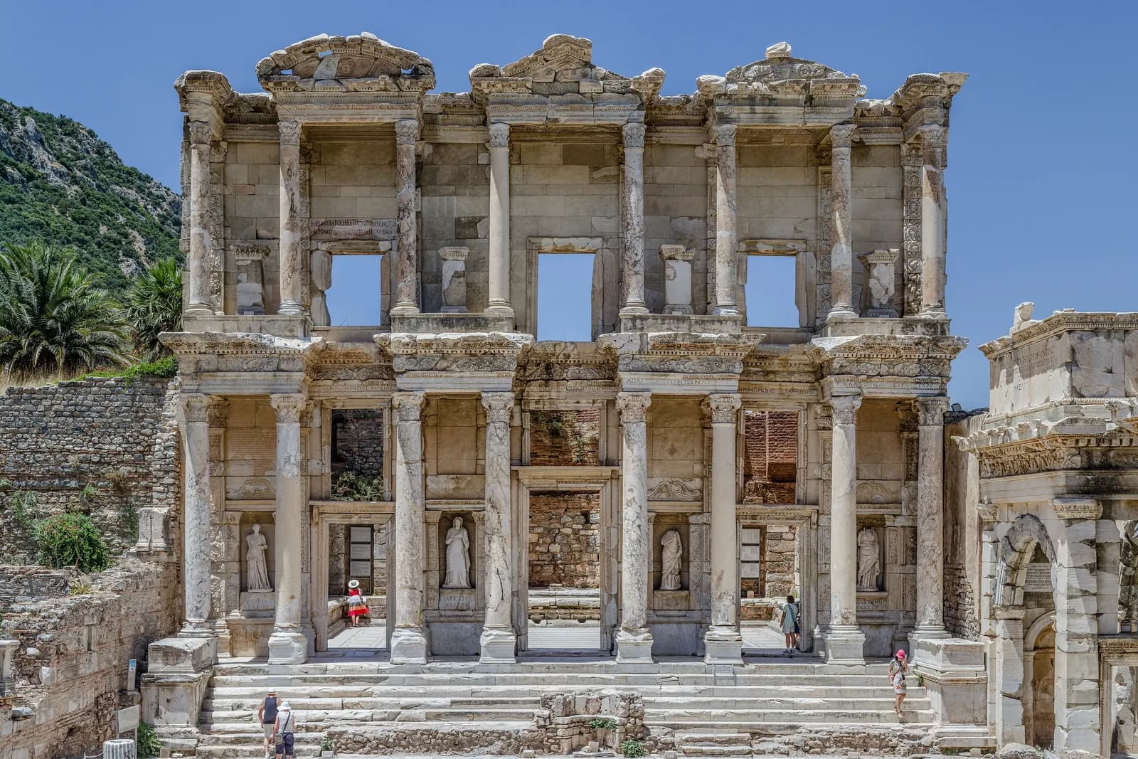 Efes Antik Kenti, Celsus Kütüphanesi